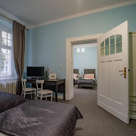 Duzy Apartament - Cichy Zakatek Na Starowce Apartment Poznan